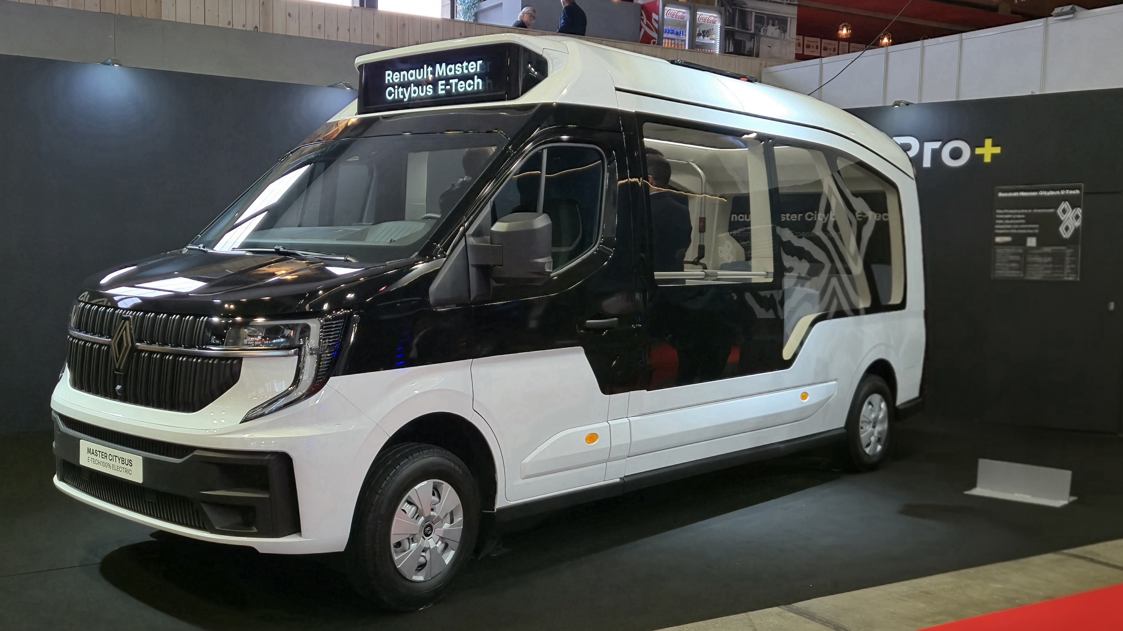 Da Renault minibus elettrici realizzati anche grazie a Opac